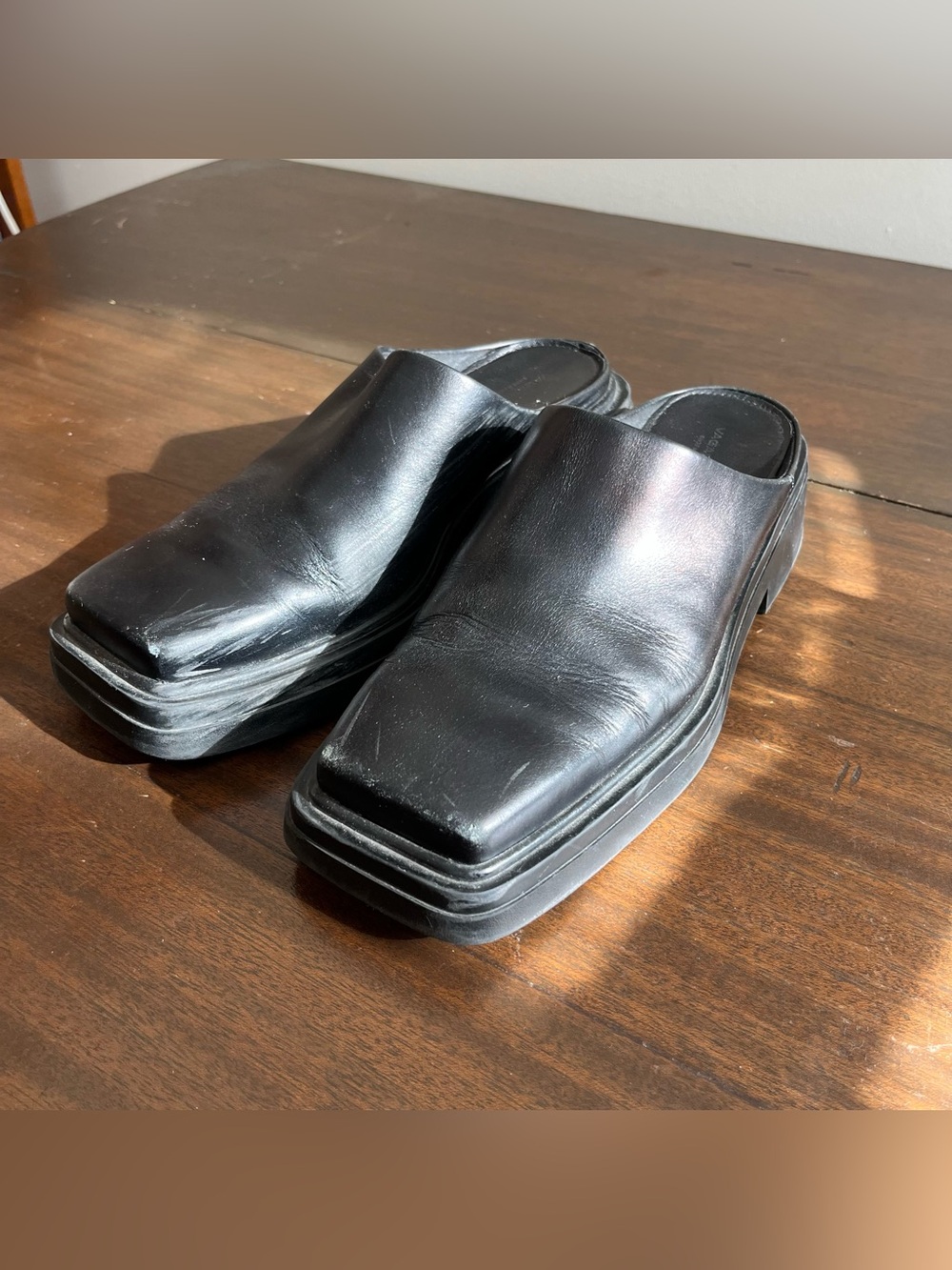 Vagabond Eyra Square Toe Mules Black
